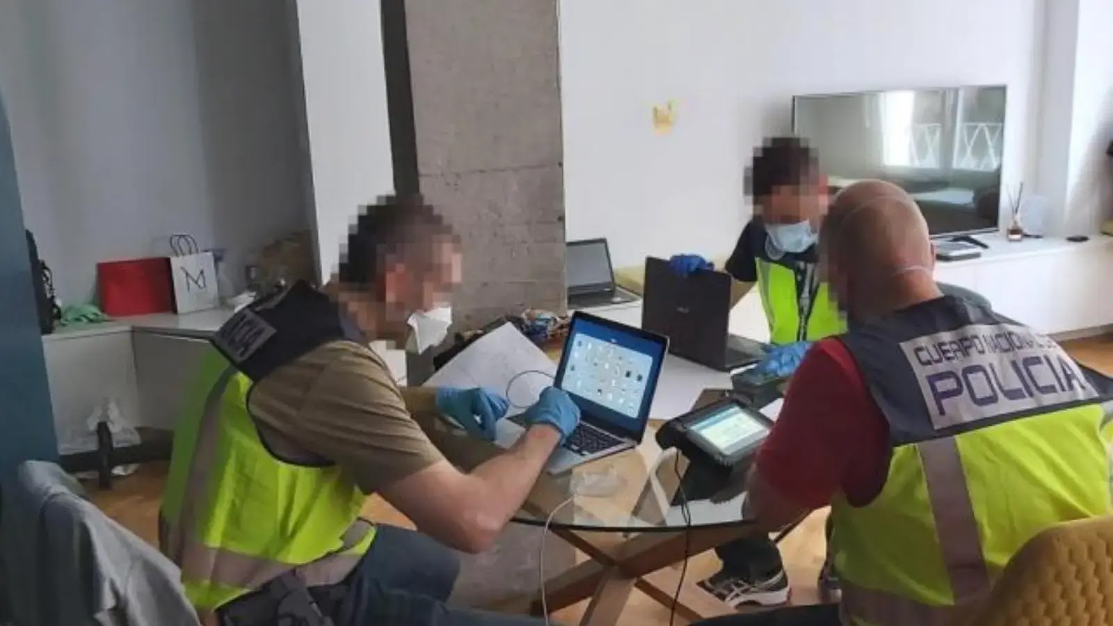 Authorities Seized Illegal IPTV Service That Has 4 Million Visits